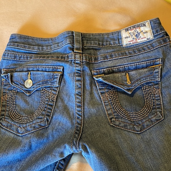 True Religion 31x34 - Picture 4 of 4